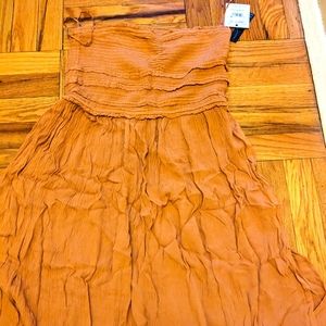 BRAND NEW -O'Neill strapless maxi size large